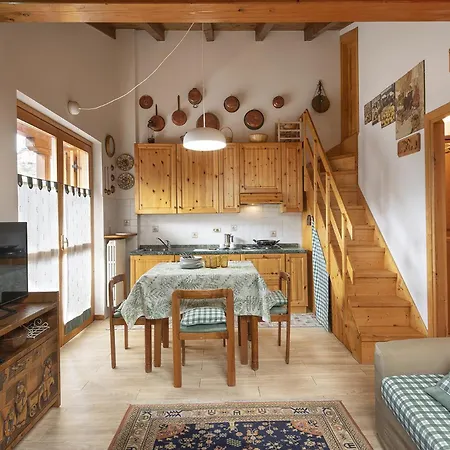 Apartment Mansarda Egle Villa d'Allegno